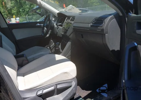 2020 Volkswagen Tiguan 2.0T Se/2.0T Se R-Line Black/2.0T Sel из США, поврежденный, VIN 3VV2B7AX7LM148379